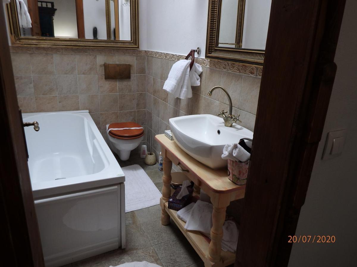 Casa Cositorarului Boutique Pension Segesvár Kültér fotó