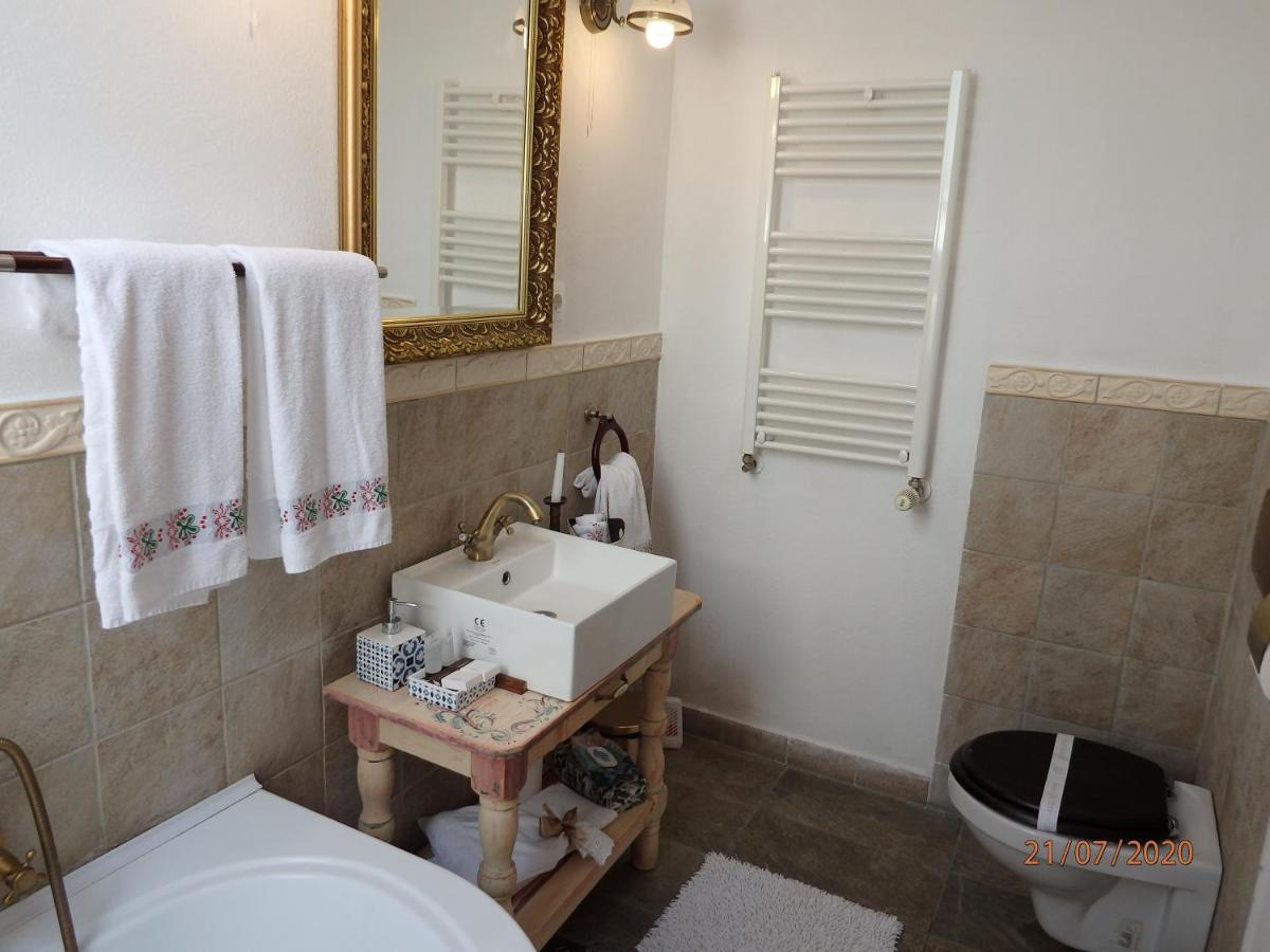 Casa Cositorarului Boutique Pension Segesvár Kültér fotó
