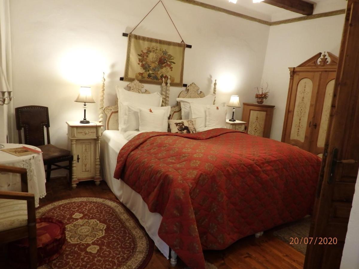 Casa Cositorarului Boutique Pension Segesvár Kültér fotó