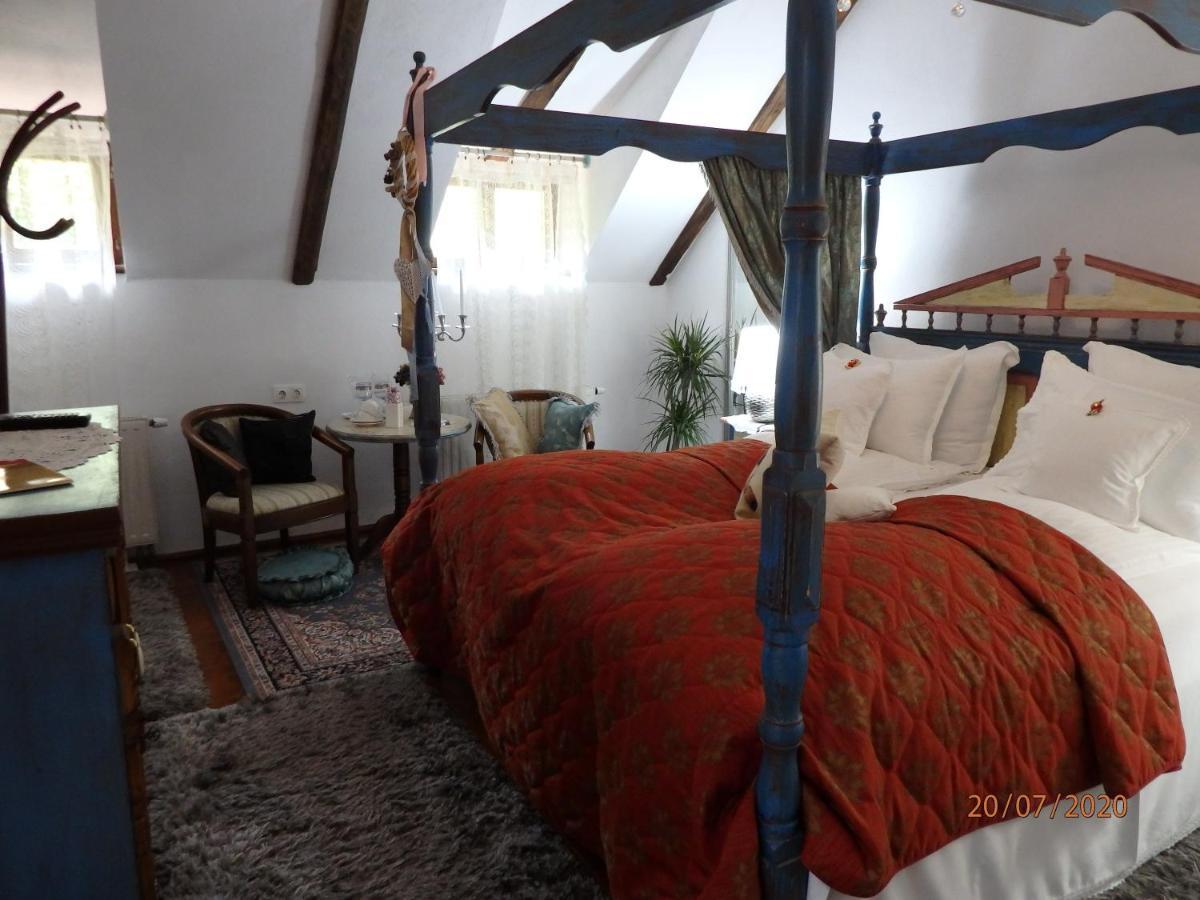 Casa Cositorarului Boutique Pension Segesvár Kültér fotó